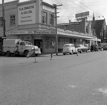 a. Streetscape, Cambridge Terrace