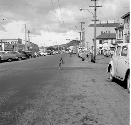 c. Streetscape, Cambridge Terrace