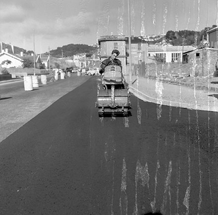 i. Streetworks, Taranaki Street