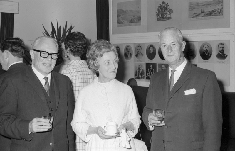 ad. Council Chamber, presentation to Mr Pritchard, GM of Transport Dept