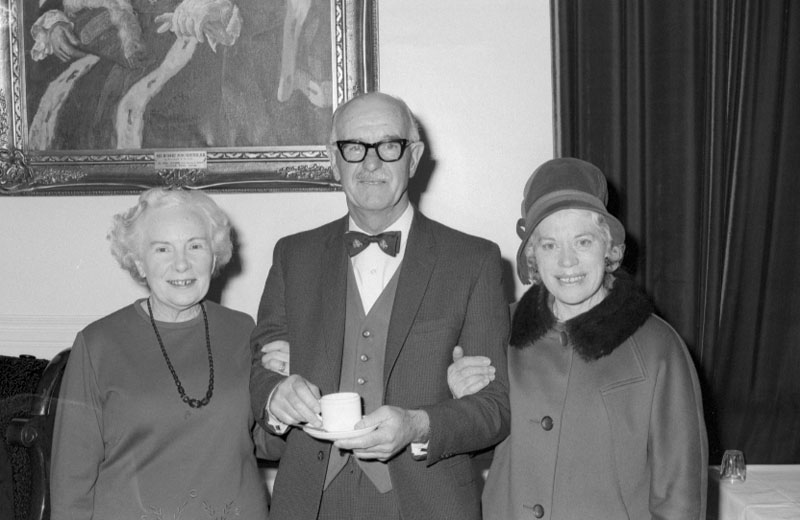 y. Council Chamber, presentation to Mr Pritchard, GM of Transport Dept