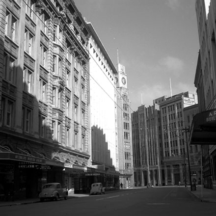 k. Streetscape, looking down Featherstone Street towards Lambton Quay