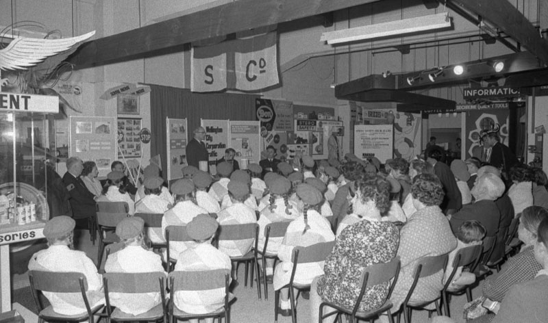 h. Traffic Safety Week, Motor Court, Display Centre