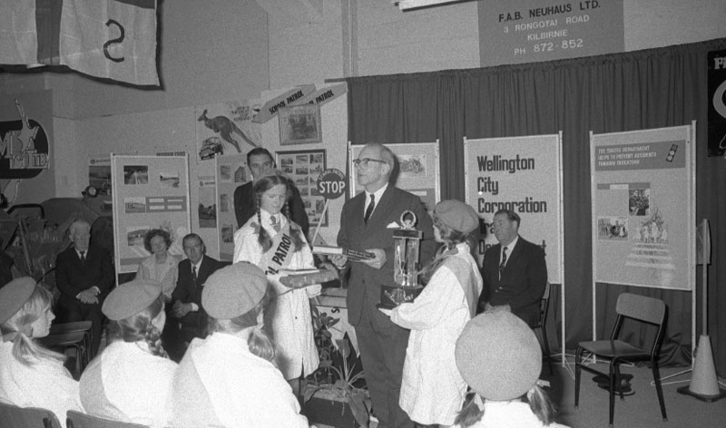 l. Traffic Safety Week, Motor Court, Display Centre