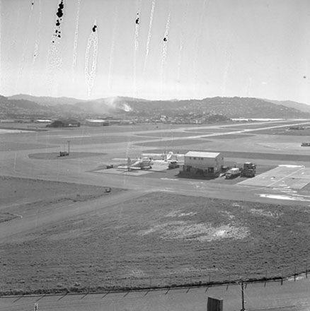 u. Elevated view of the runways and airport
