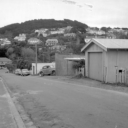 i. Streetscape, Sefton Street, Wadestown