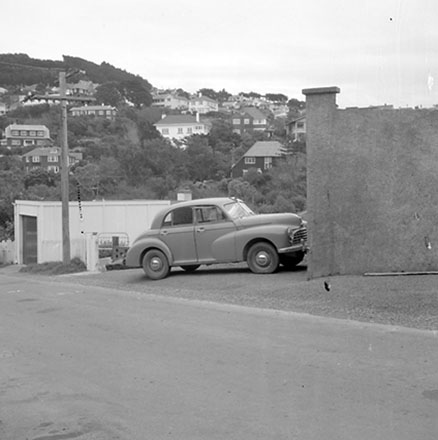 j. Streetscape, Sefton Street, Wadestown