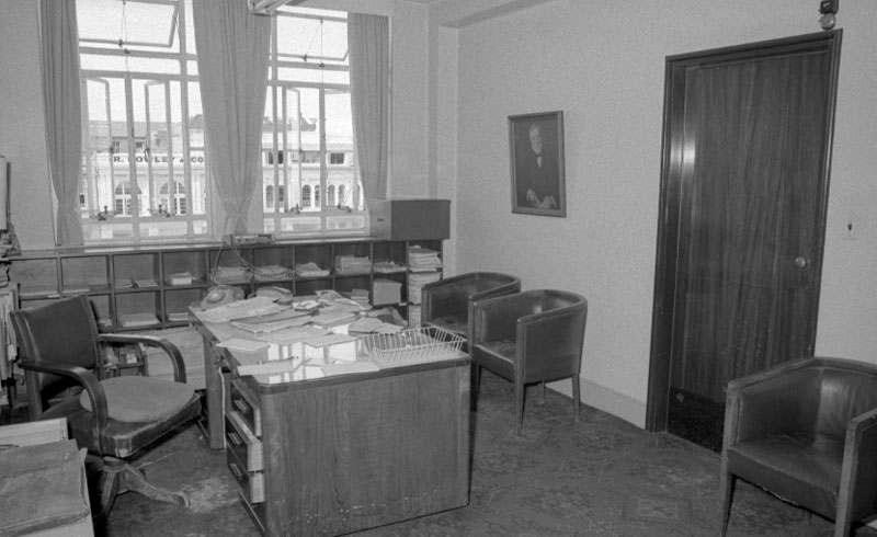 ba. Central Library, interior and exterior