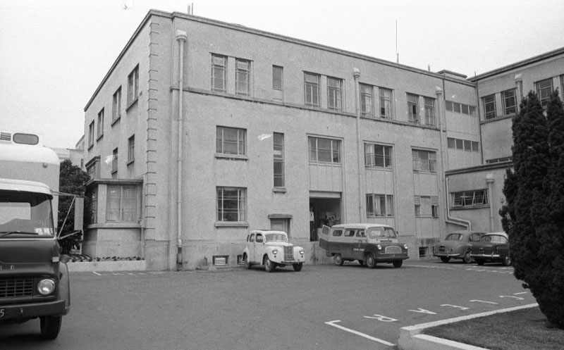 cj. Central Library, interior and exterior