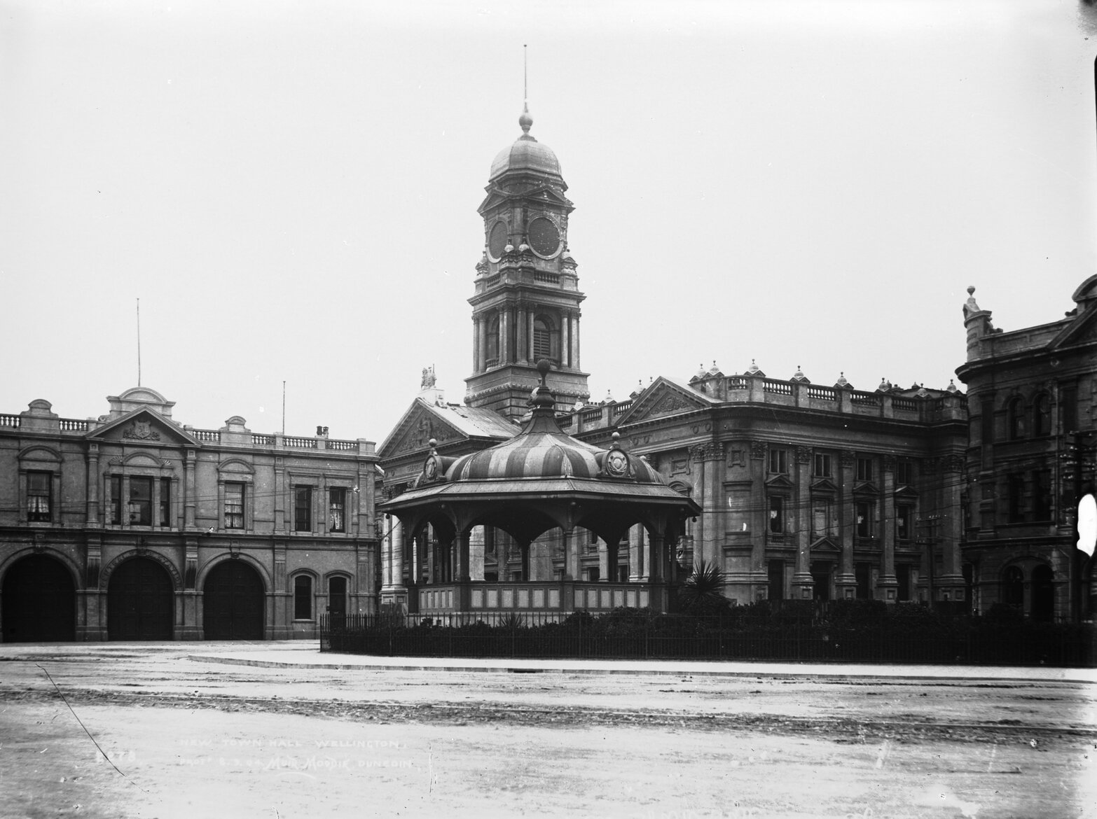 Mercer Street, Town Hall and Band Rotunda
