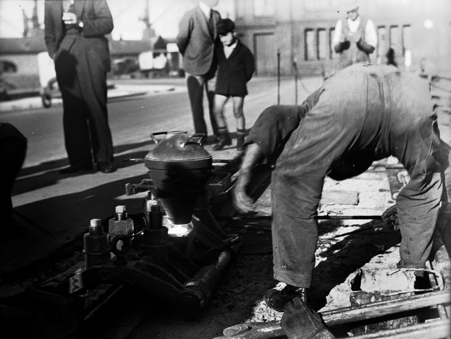 Tram Tracks on Bunny Street, demonstration of 'Thermit' weld