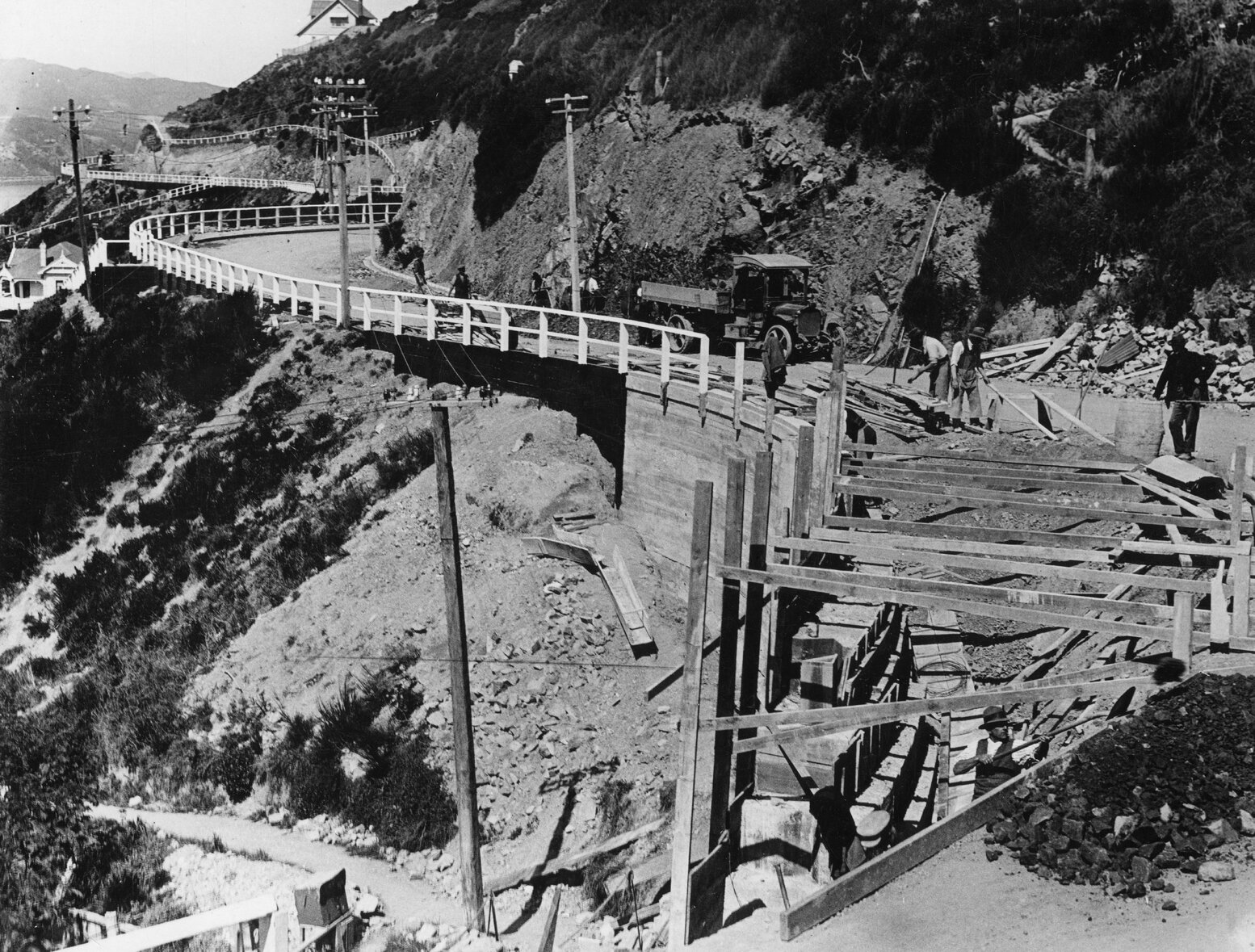 Straightening and widening of Grafton Road, Roseneath