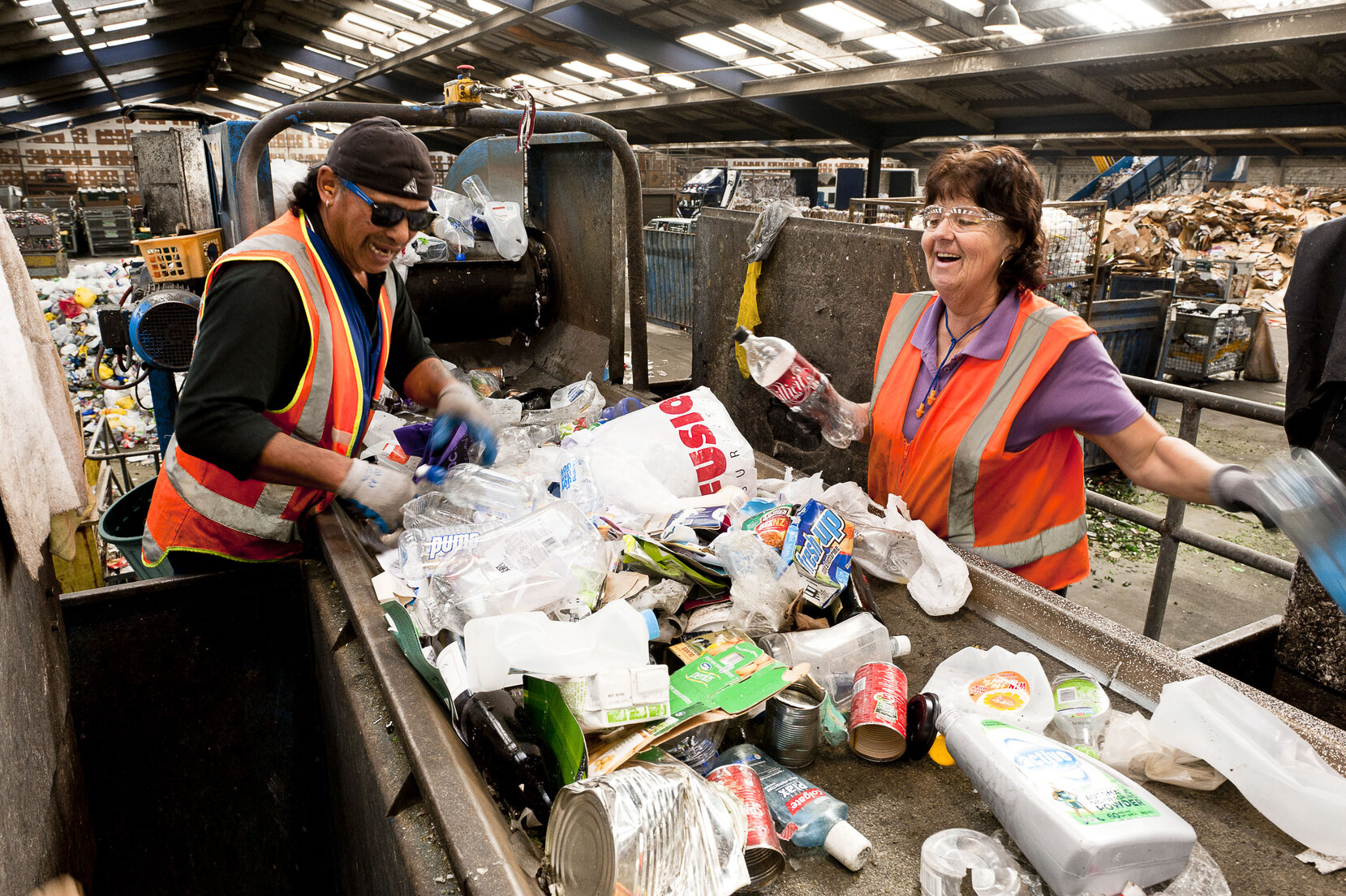 Recycling sorting plan in Toop [Troop] Road Seaview. "Full Circle"