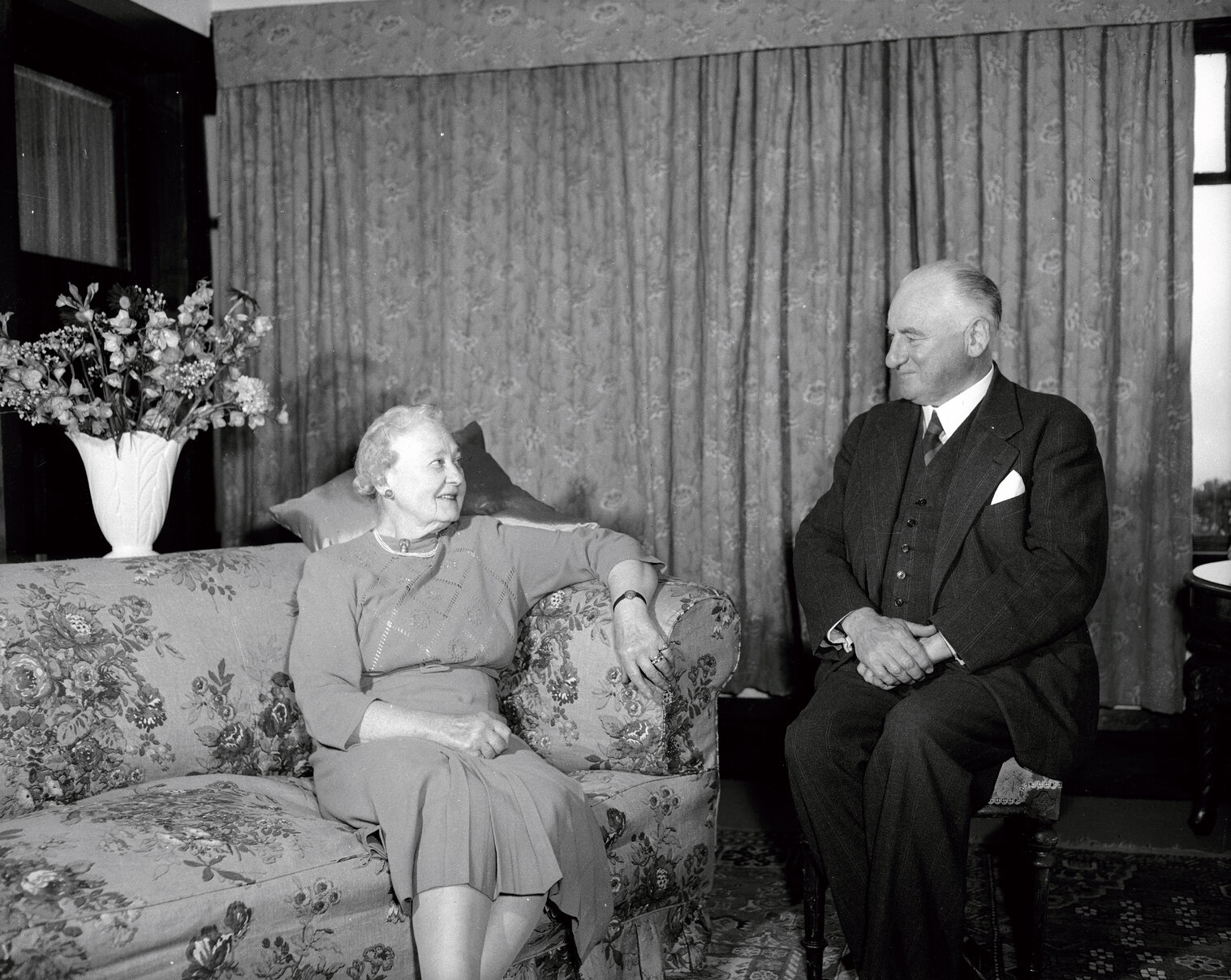 Portrait of Mayor R.L. MacAlister &amp; Mrs. MacAlister for 'Mirror'