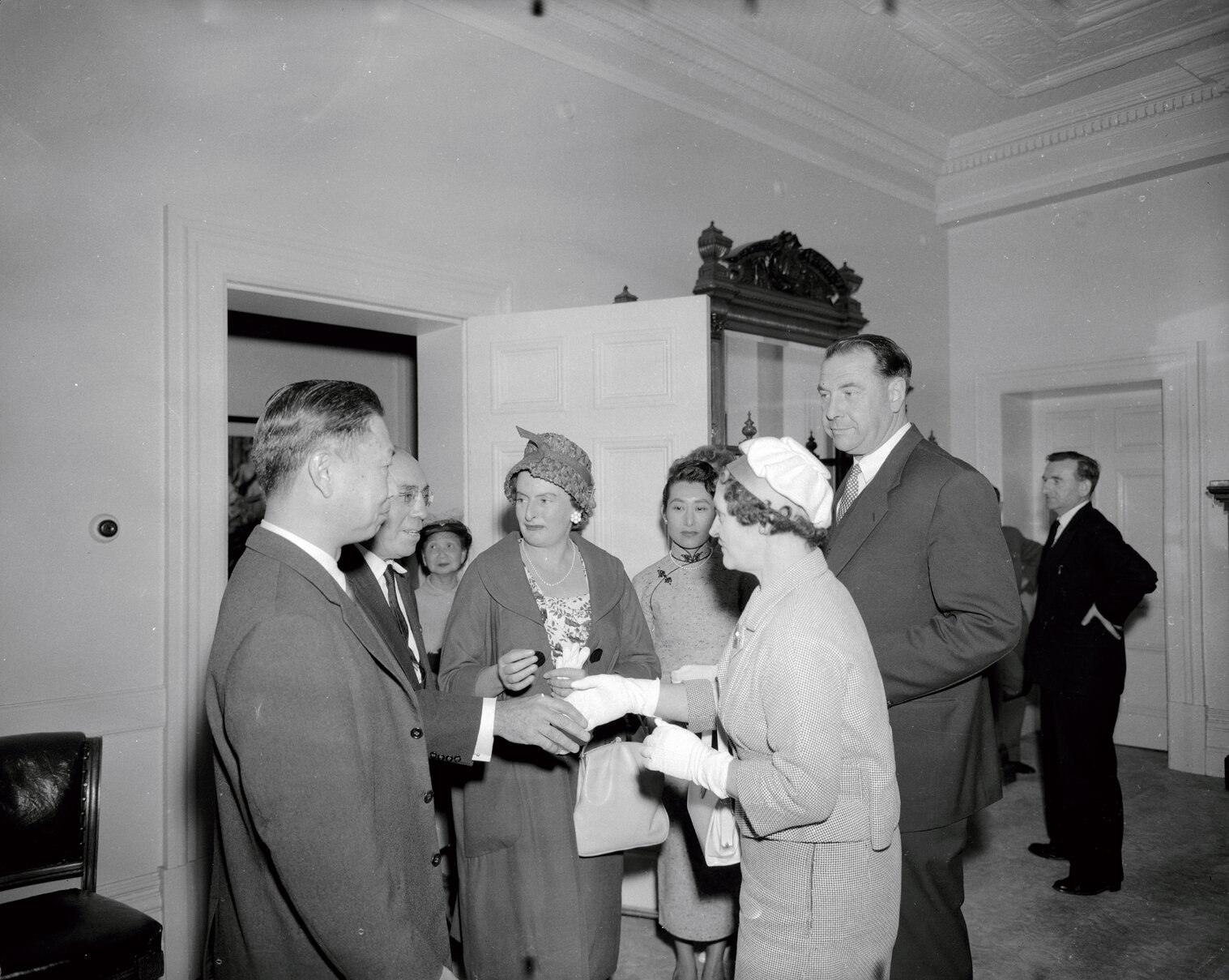 Yi Kwei Sze (Chinese bass singer)-reception