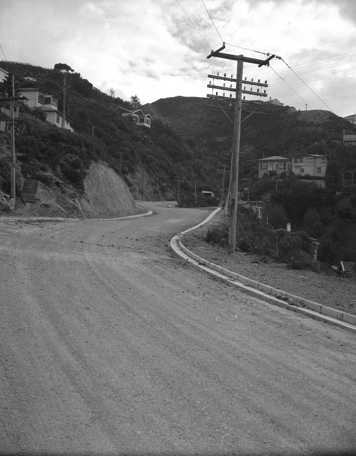 Mornington-Farnham St, Reconstruction