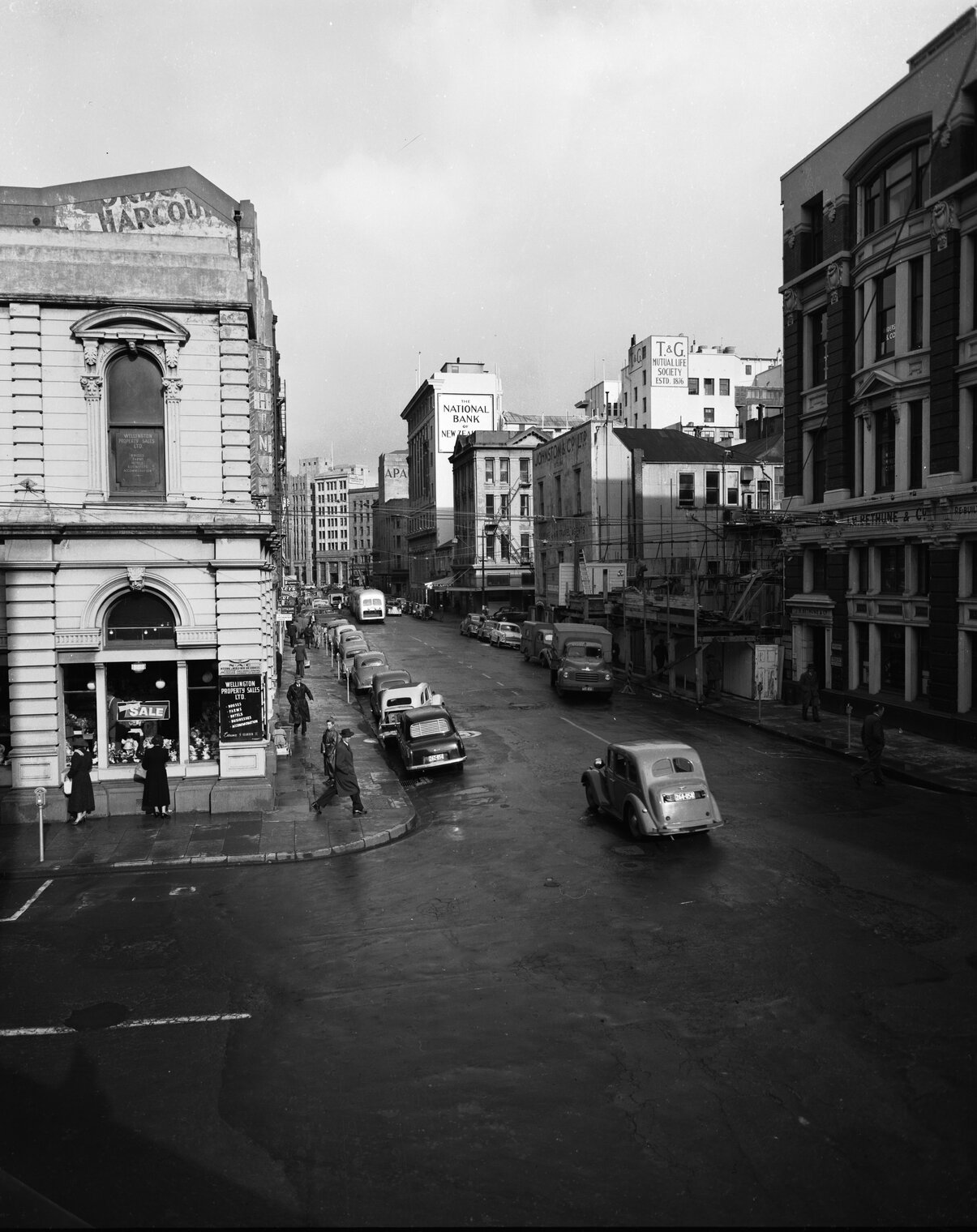 Featherston Street: parking meters