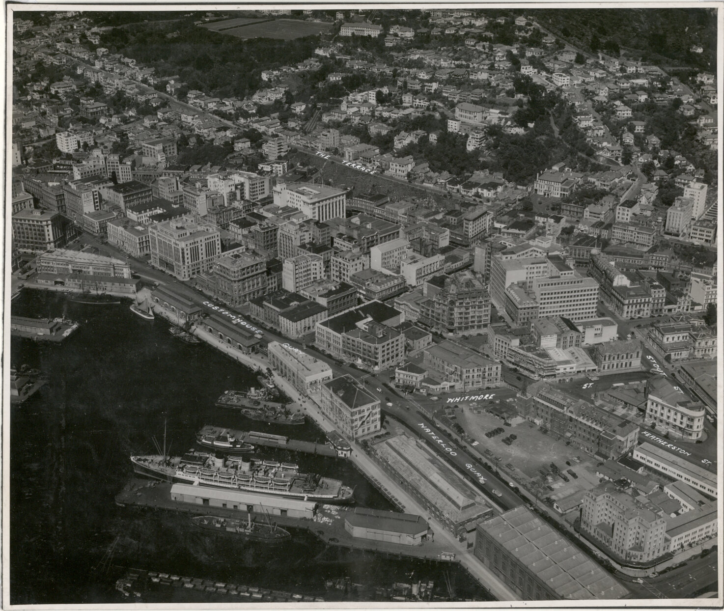 Aerial View of Wellington 1947, City, Waterloo Quay to Kelburn Park