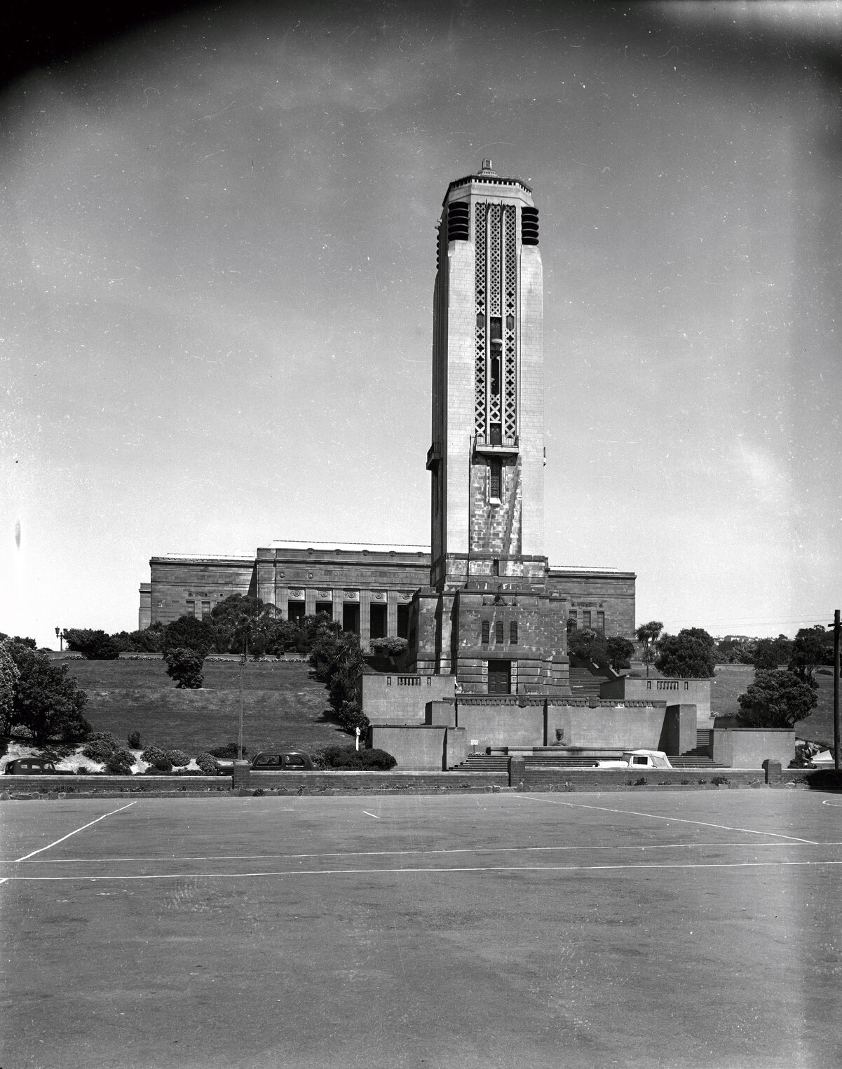 Carillon, National War Memorial, Buckle Street