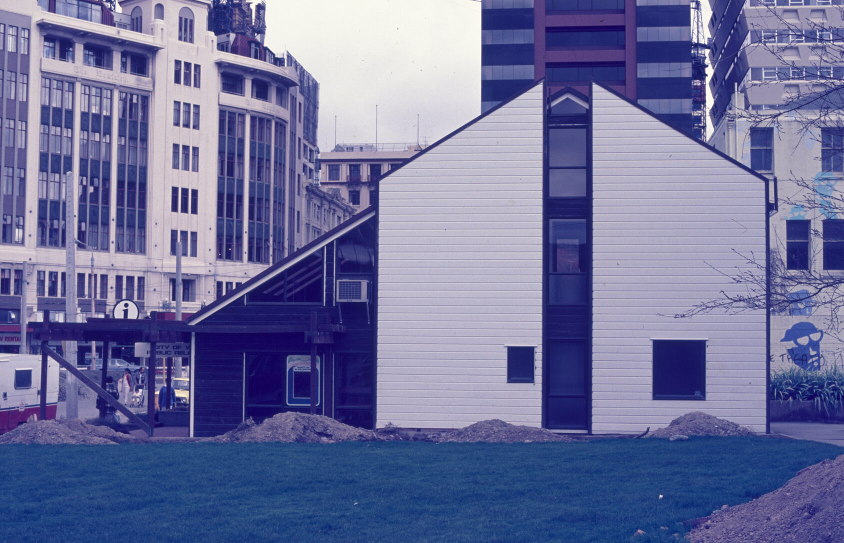 Preparation for deconstruction and construction regarding the development of the Civic Centre