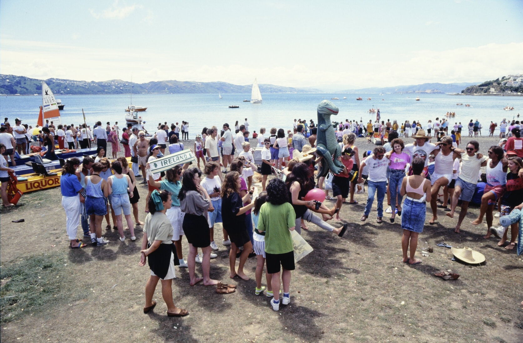 Summer City - Raft Race