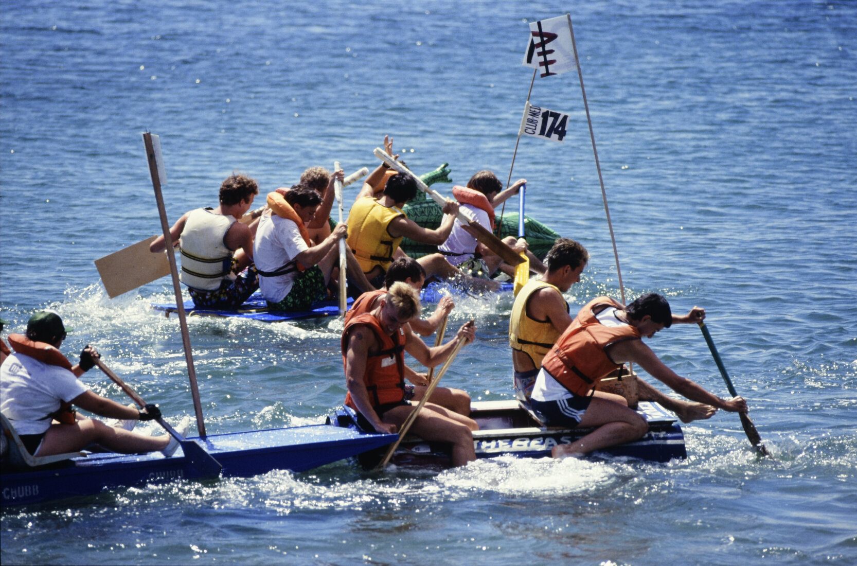 Summer City - Raft Race
