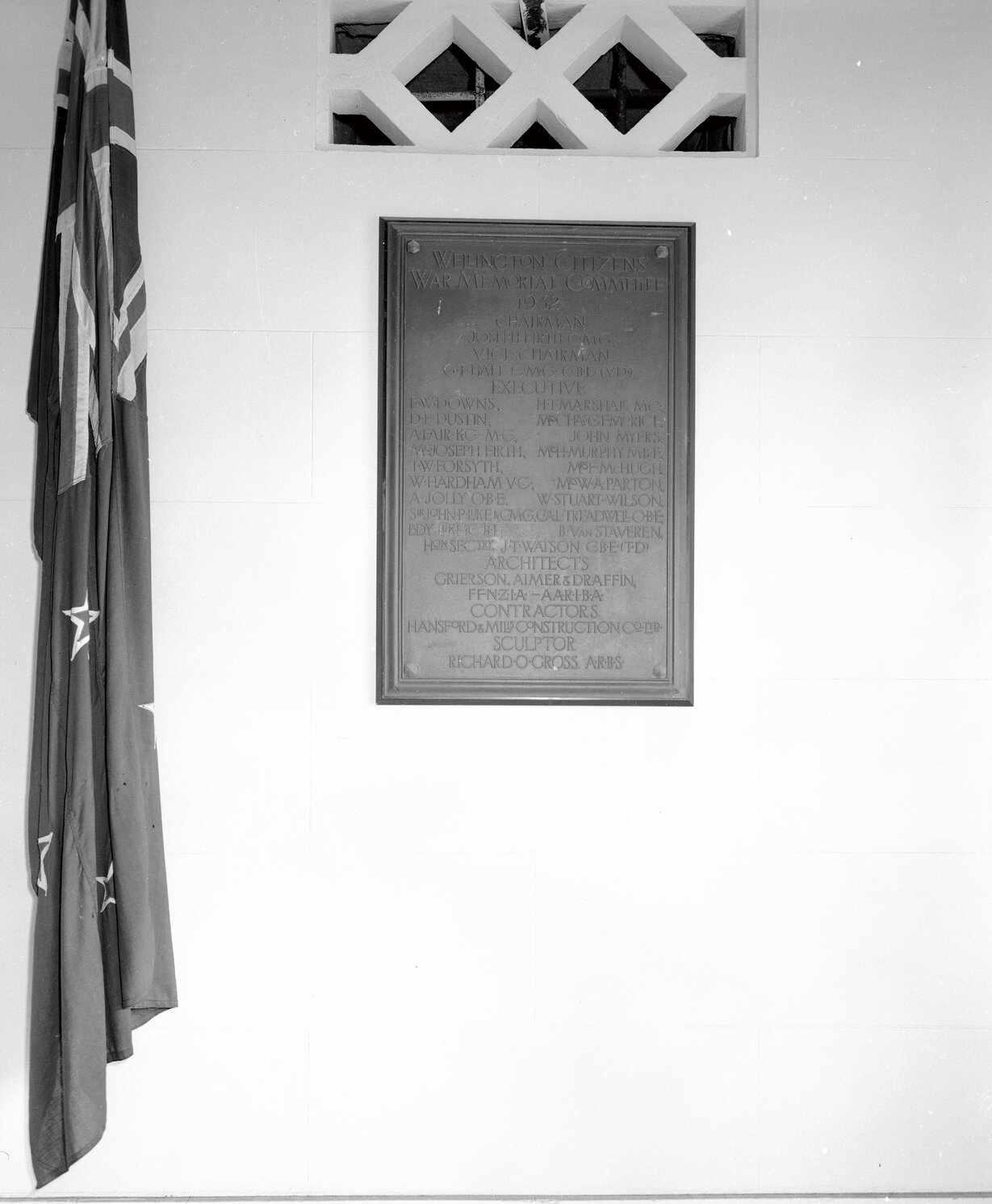 War Memorial plaque, Wellington