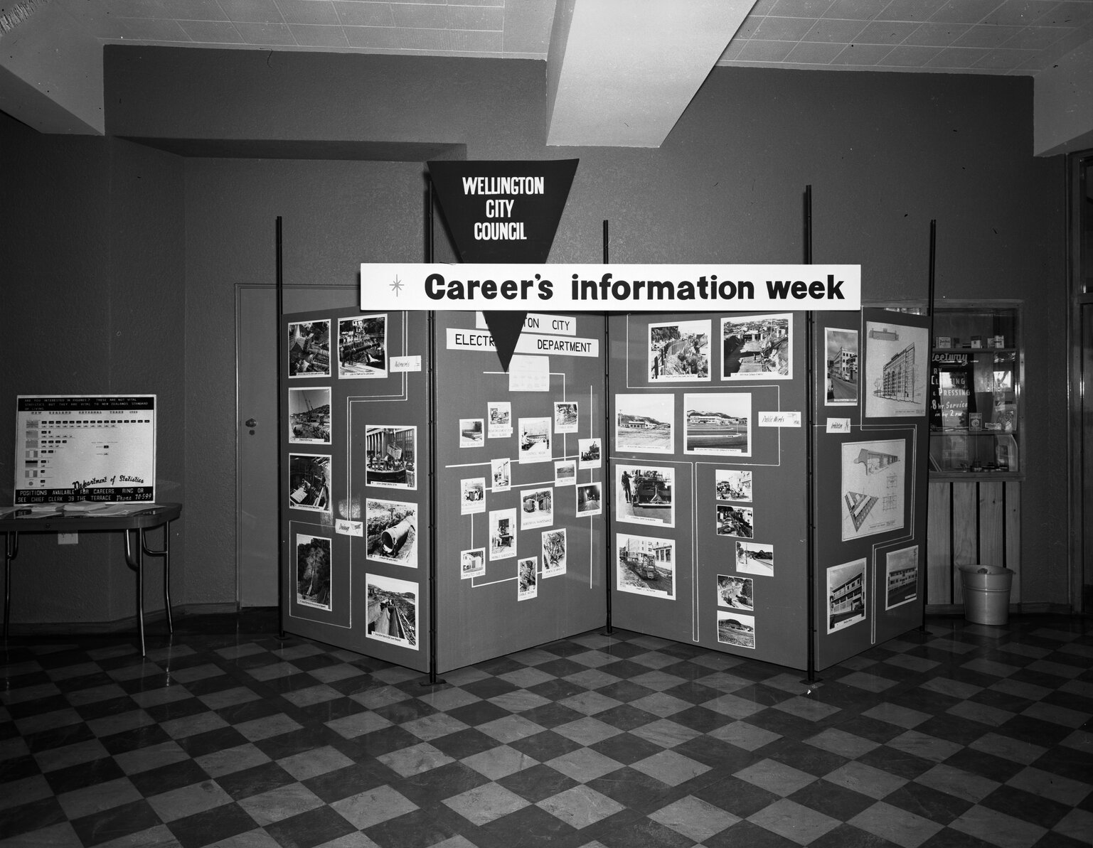Wellington City Council staff recruiting, Careers Week at University. (see also Wellington Public Library staff recruiting)