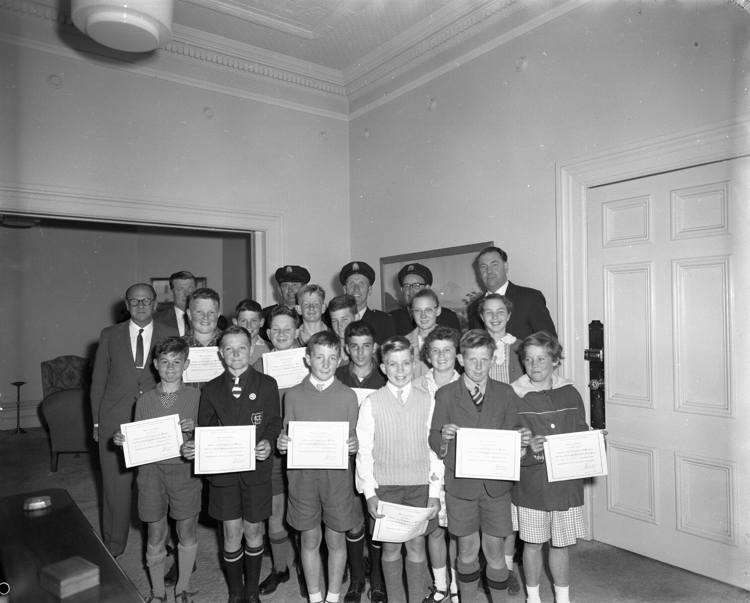 Wellington City Council Traffic Dept.: certificates to cyclists