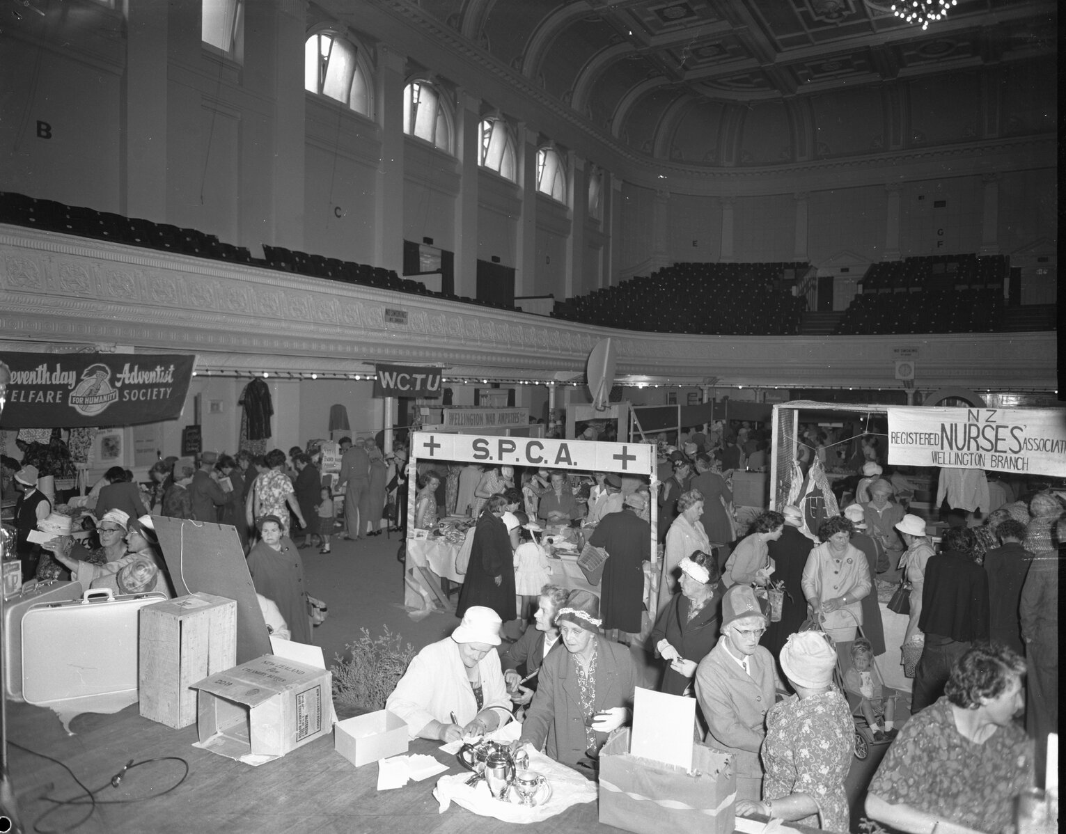 Wellington Town Hall, Community Displays