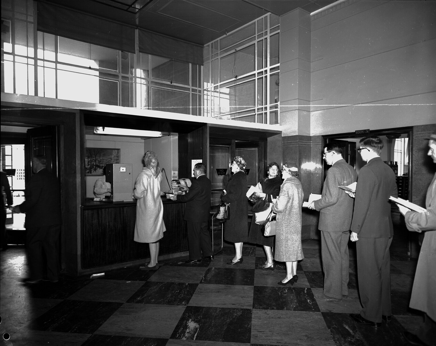 Wellington Central Public Library: issue lending desk