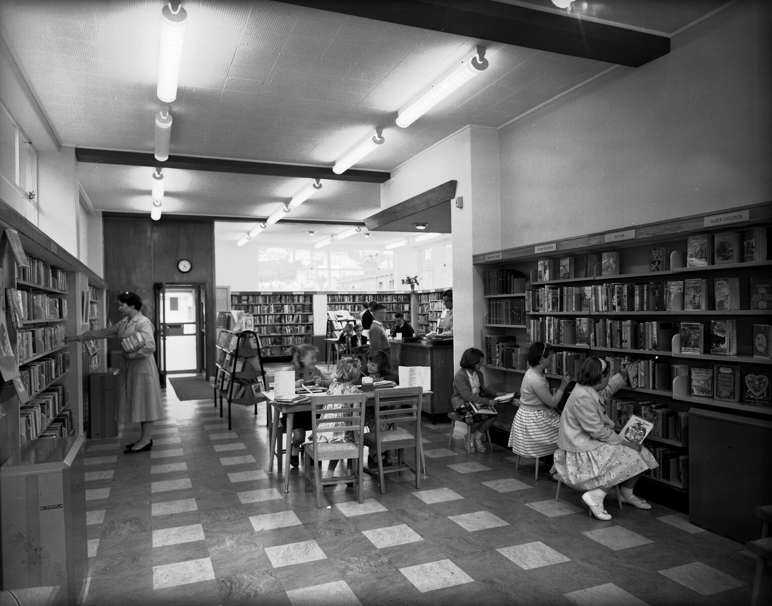 Wellington Public Library: Juniors Dept., school visit