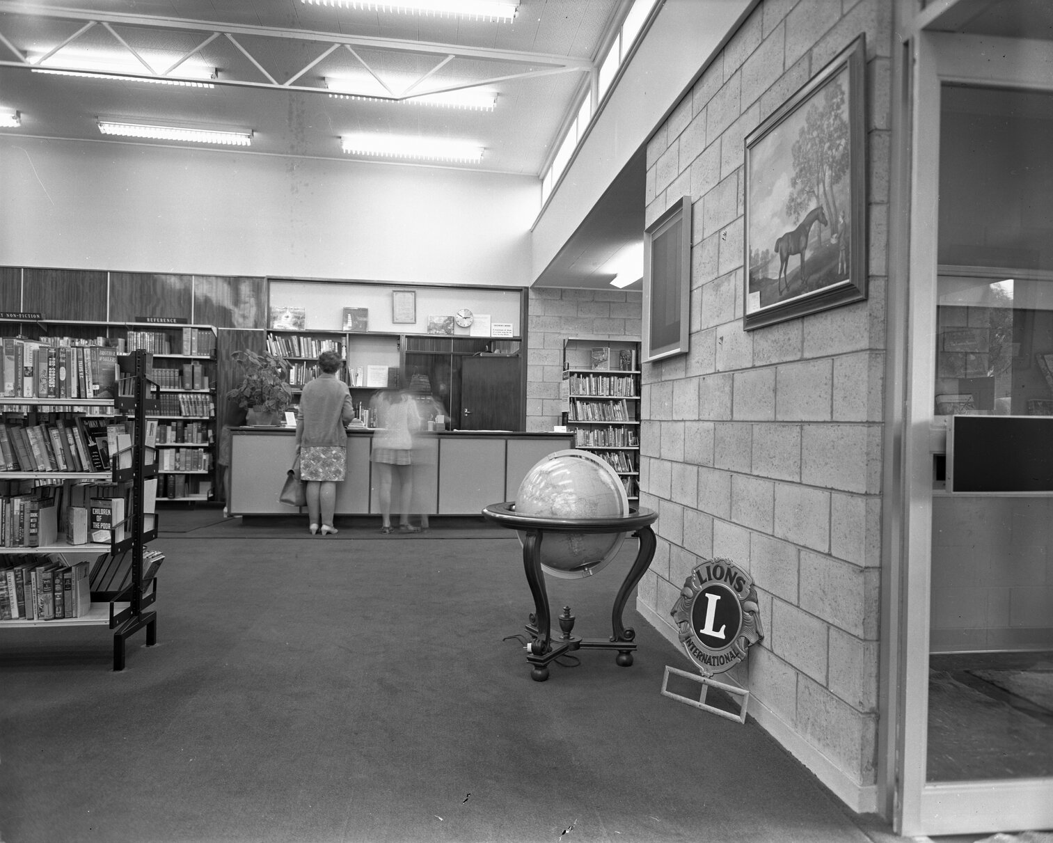 Karori Library, revolving globe