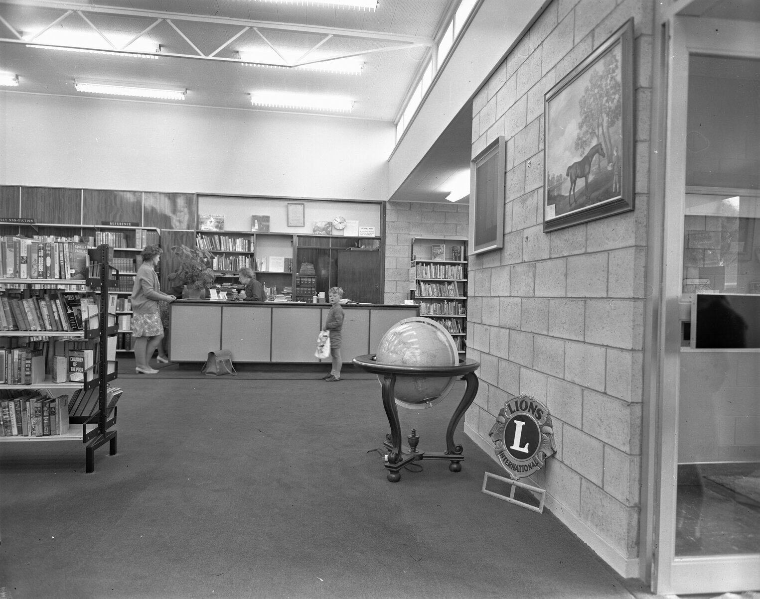 Karori Library, revolving globe