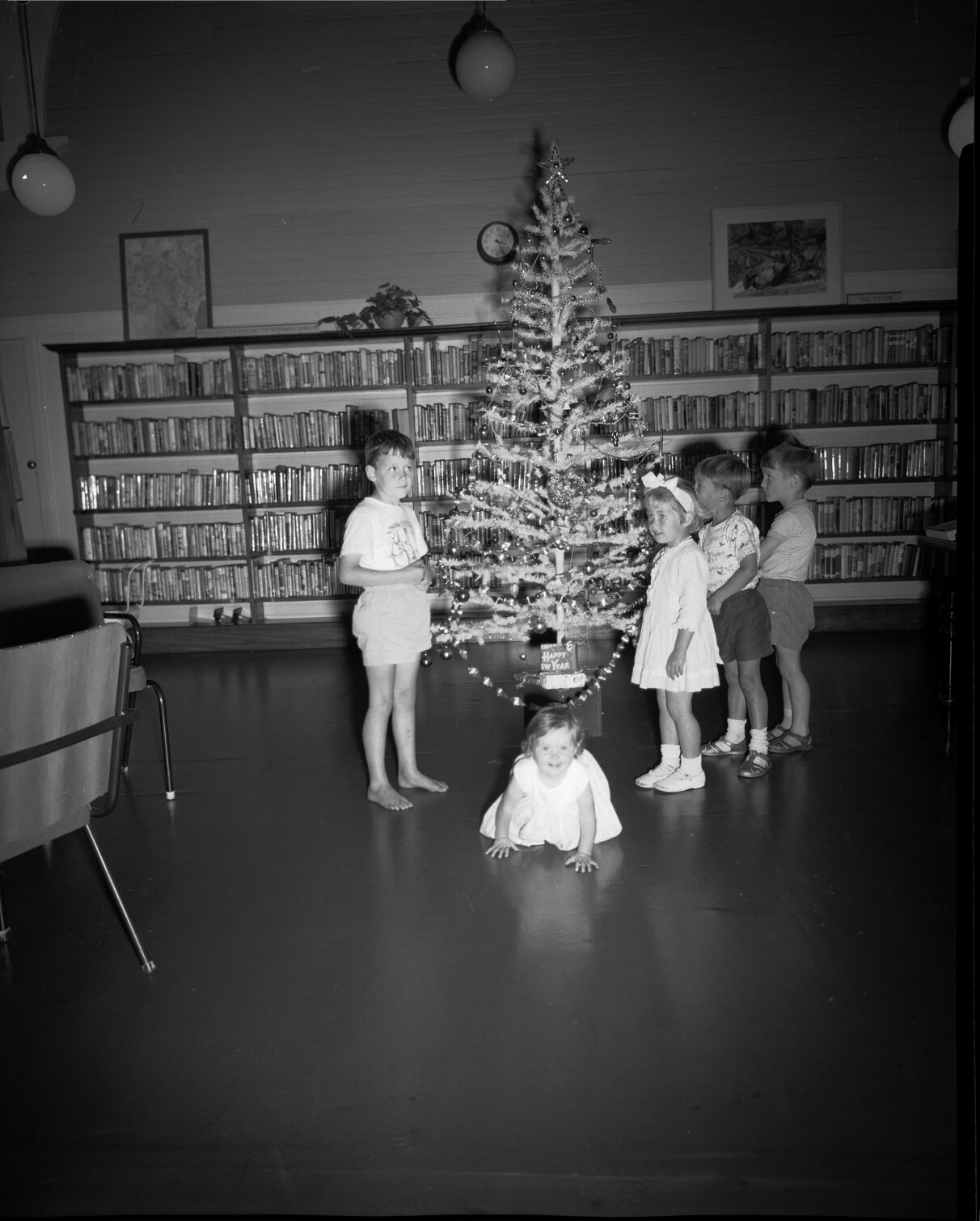 Miramar Library, Christmas Tree