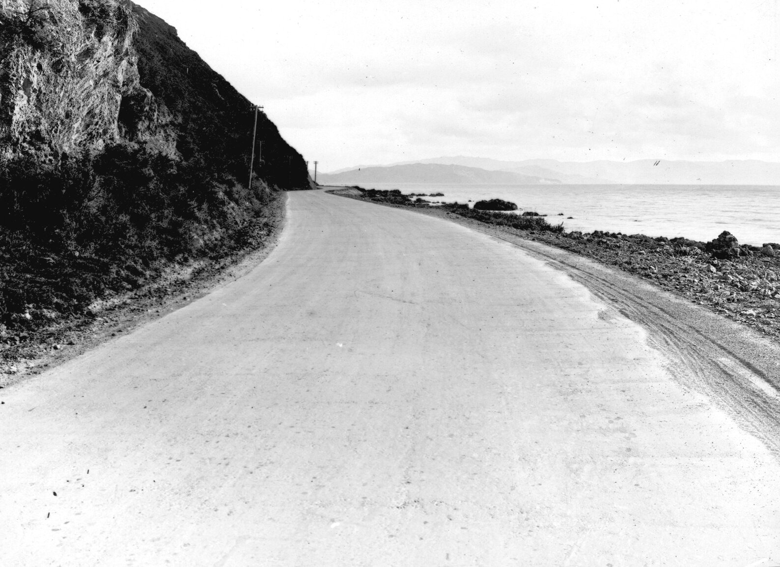 Days Bay Road [ Muratai Road ]