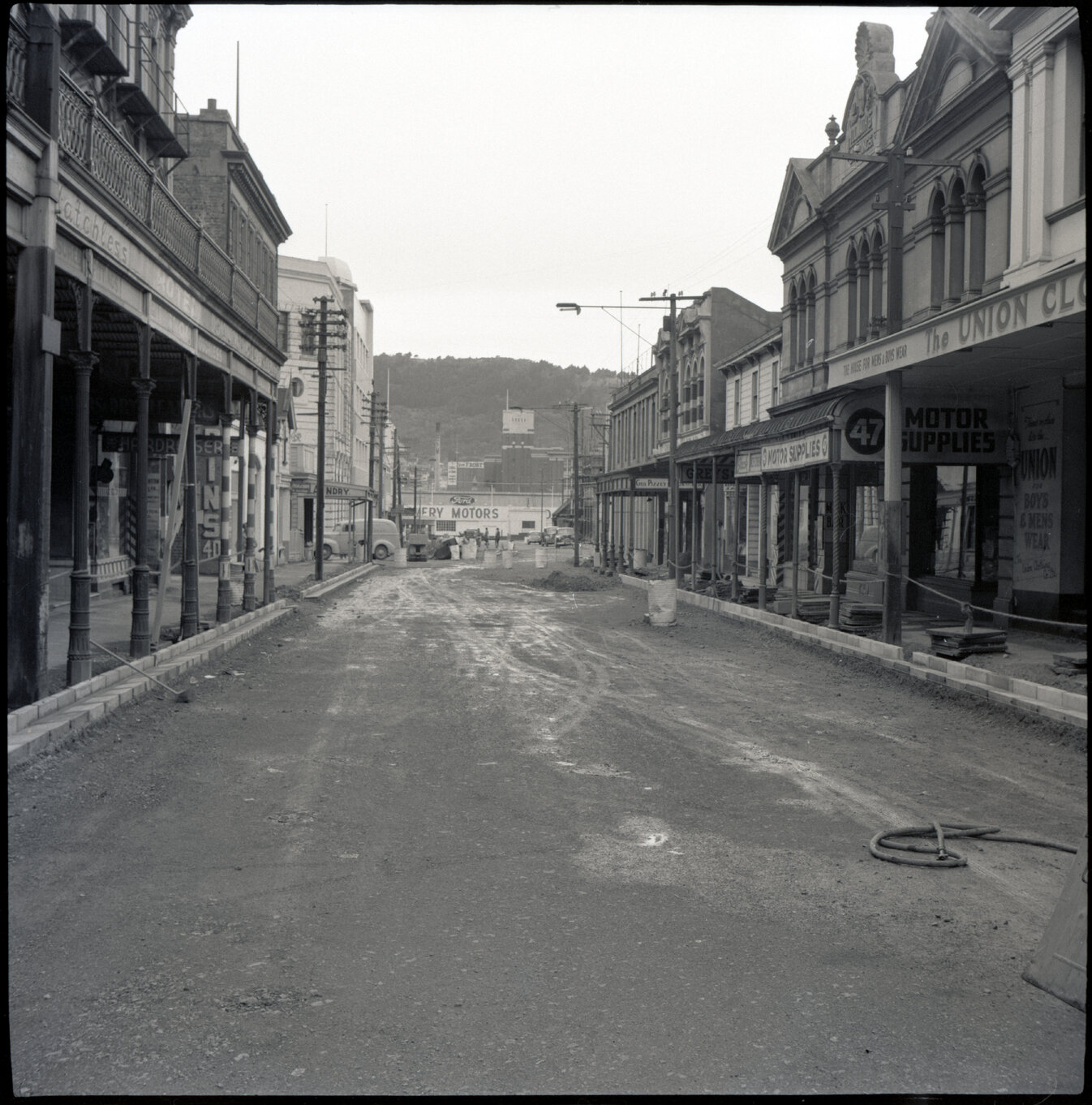 e. Street Repairs, Drainage, Ghuznee Street, Te Aro, Road works in progress