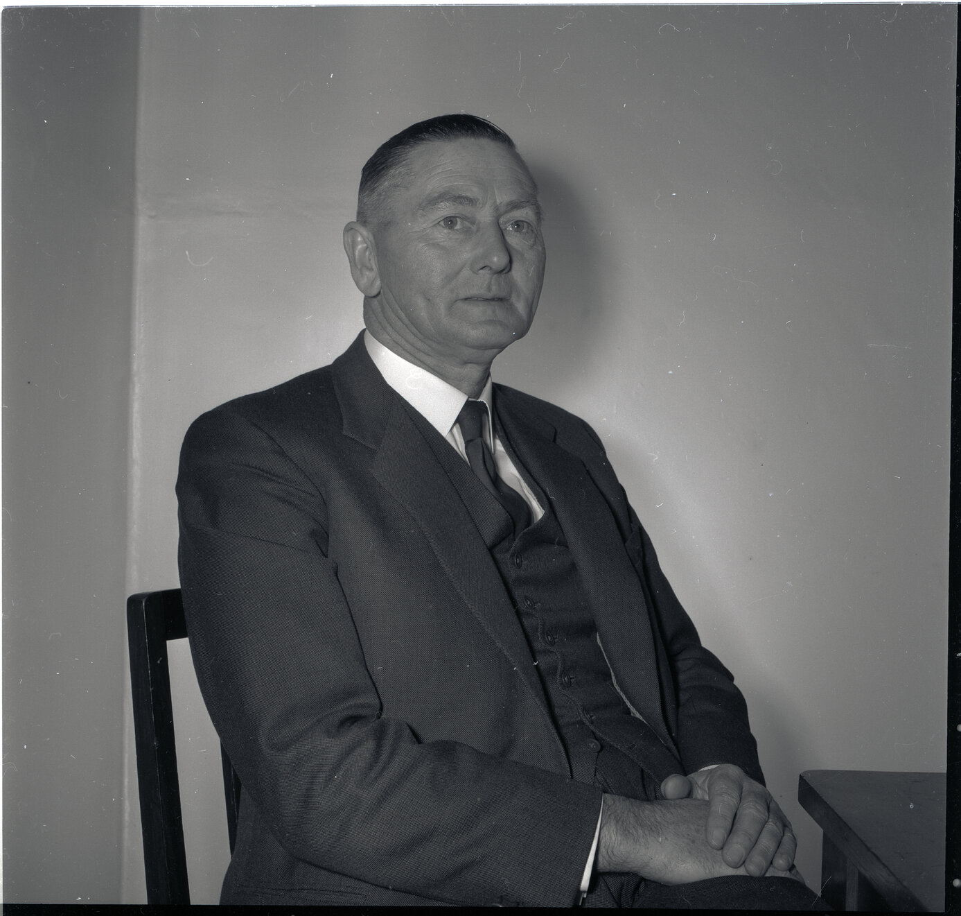 a. Upper body portrait of Jack Arthurs, City Councillor 1950-1959