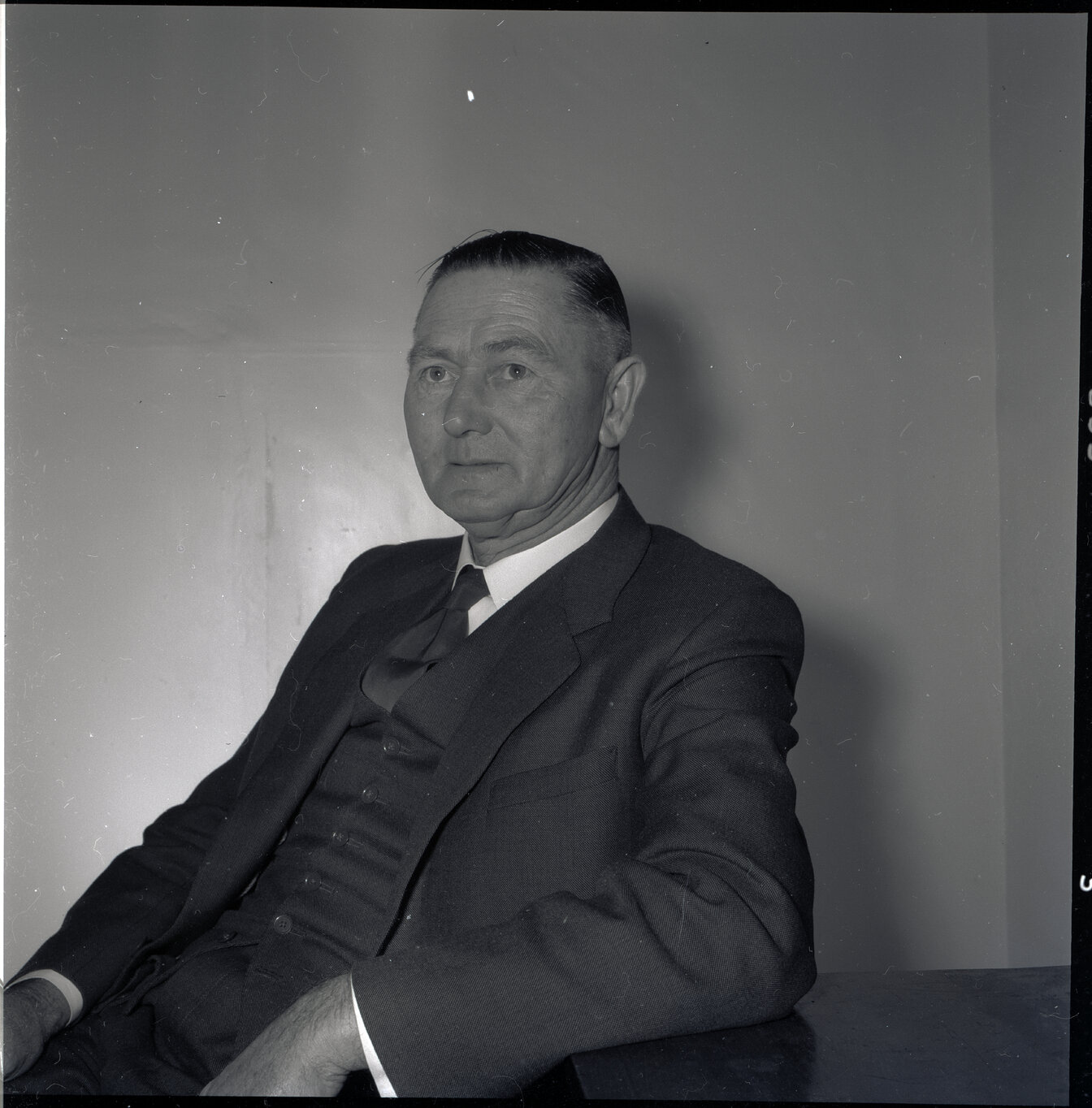 b. Upper body portrait of Jack Arthurs, City Councillor 1950-1959