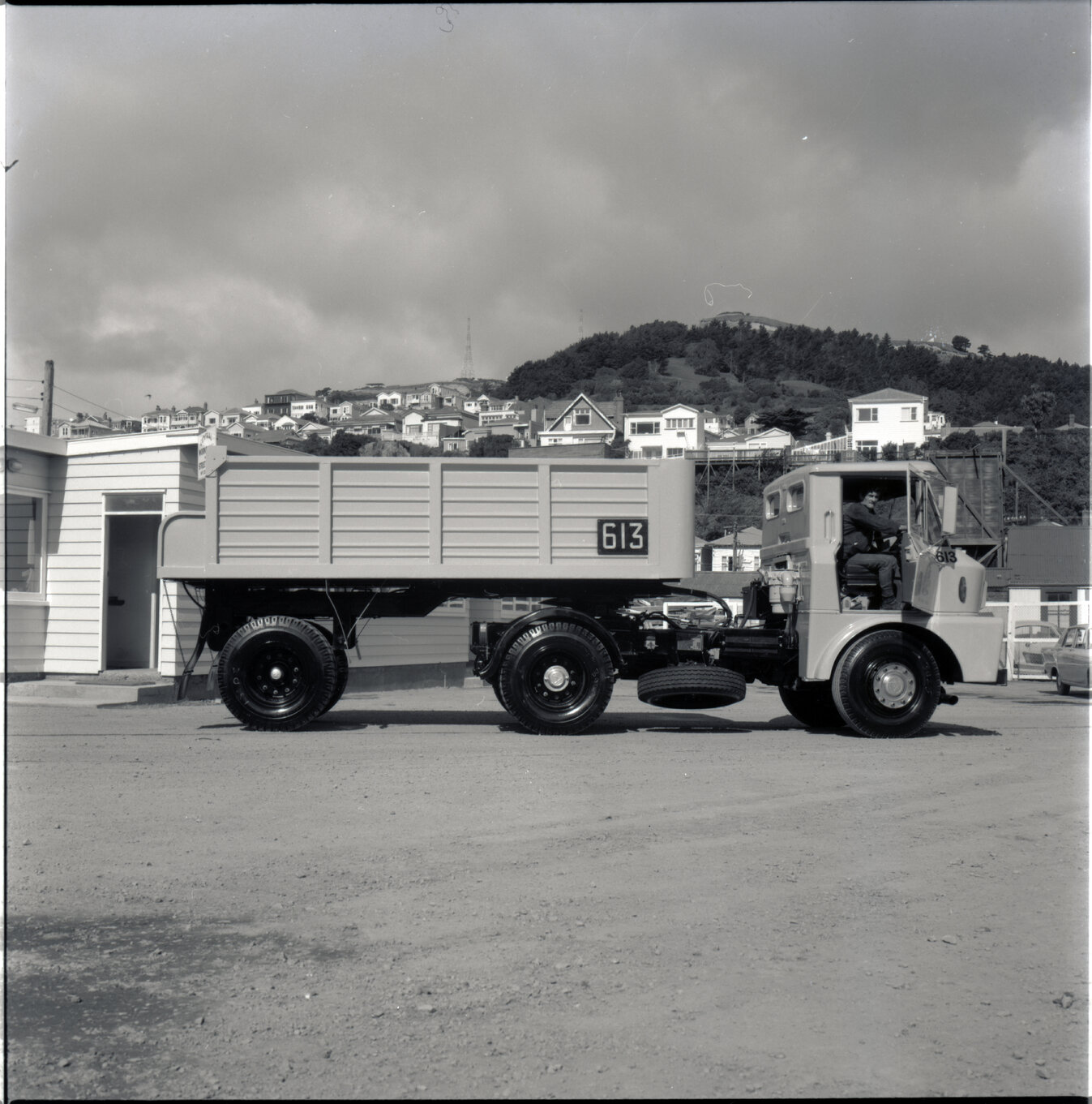 c. Mechanical branch vehicle, truck no 613
