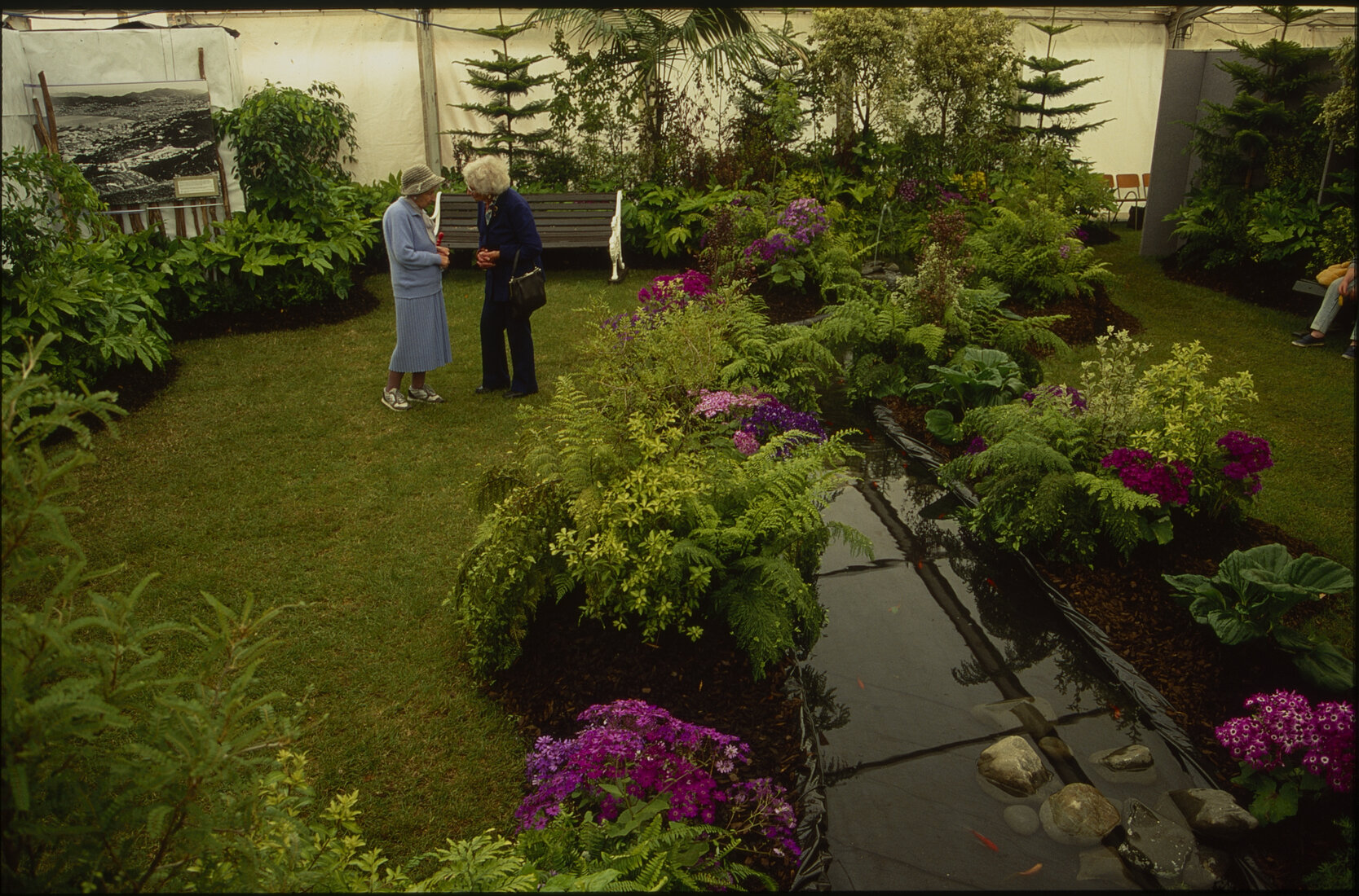 Parks and Recreation - Botanical Gardens: Floriade