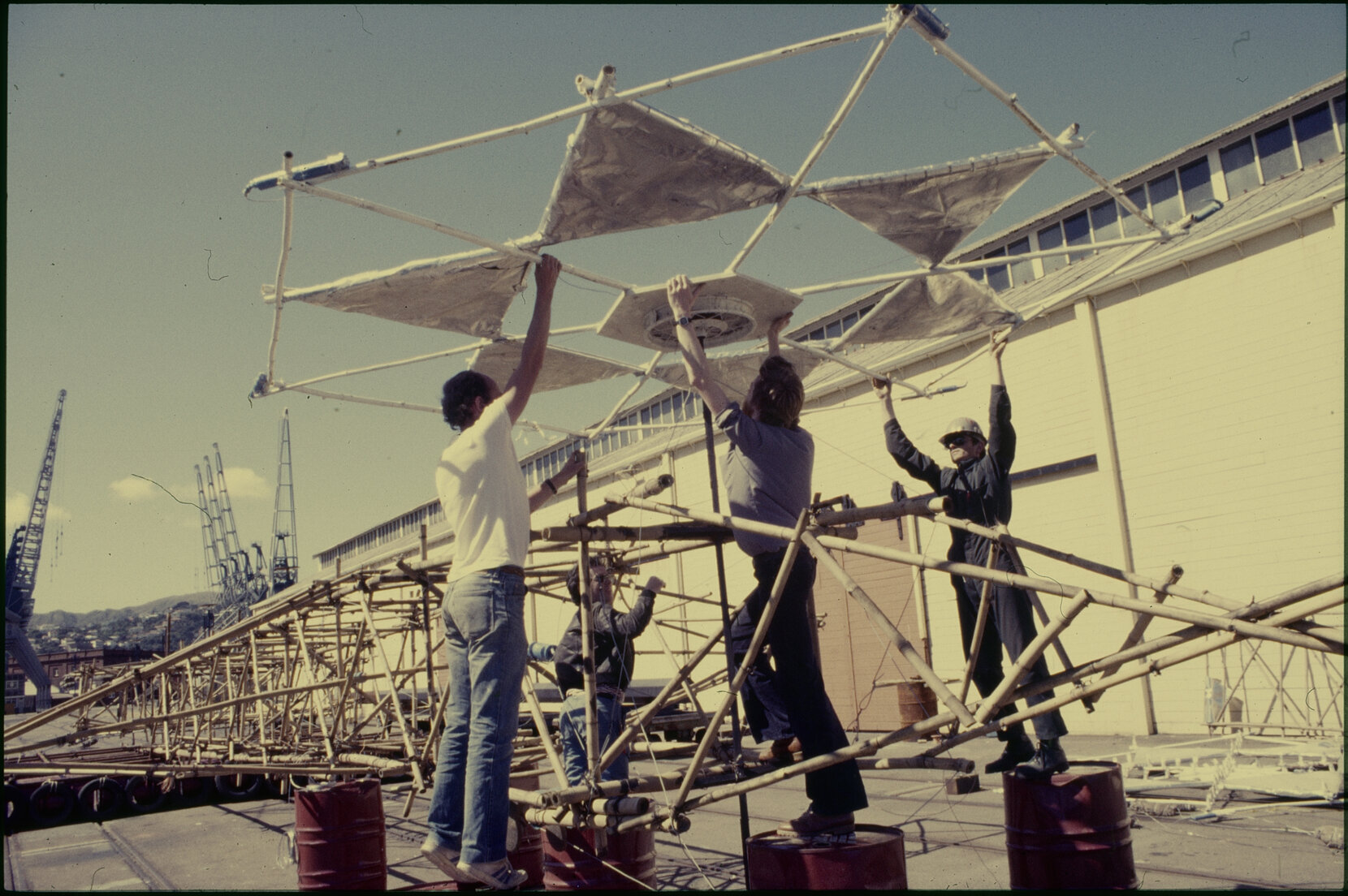 Summer City, Sun Festival, Sun Festival Sculpture assembly