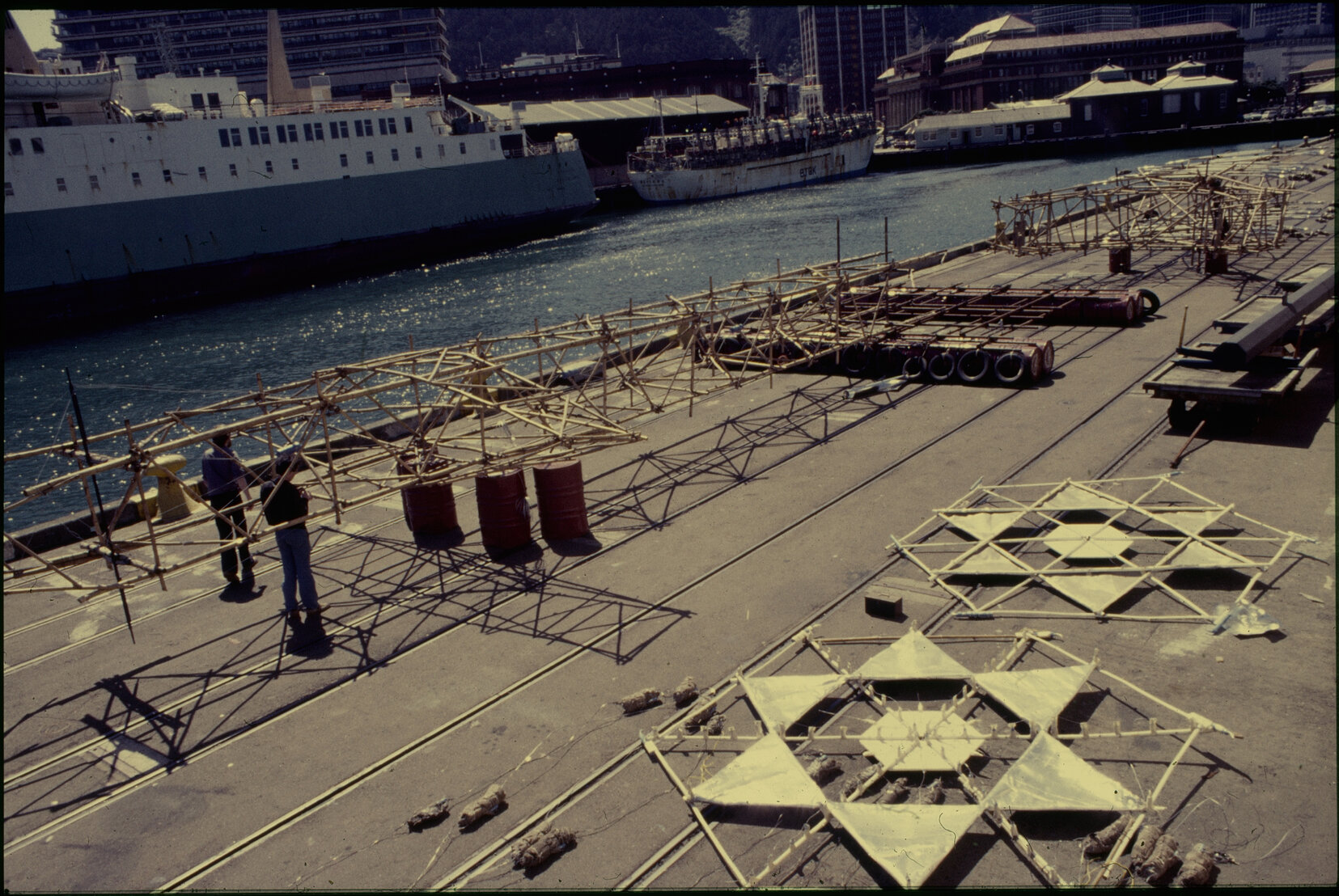 Summer City, Sun Festival, Sun Festival Sculpture assembly