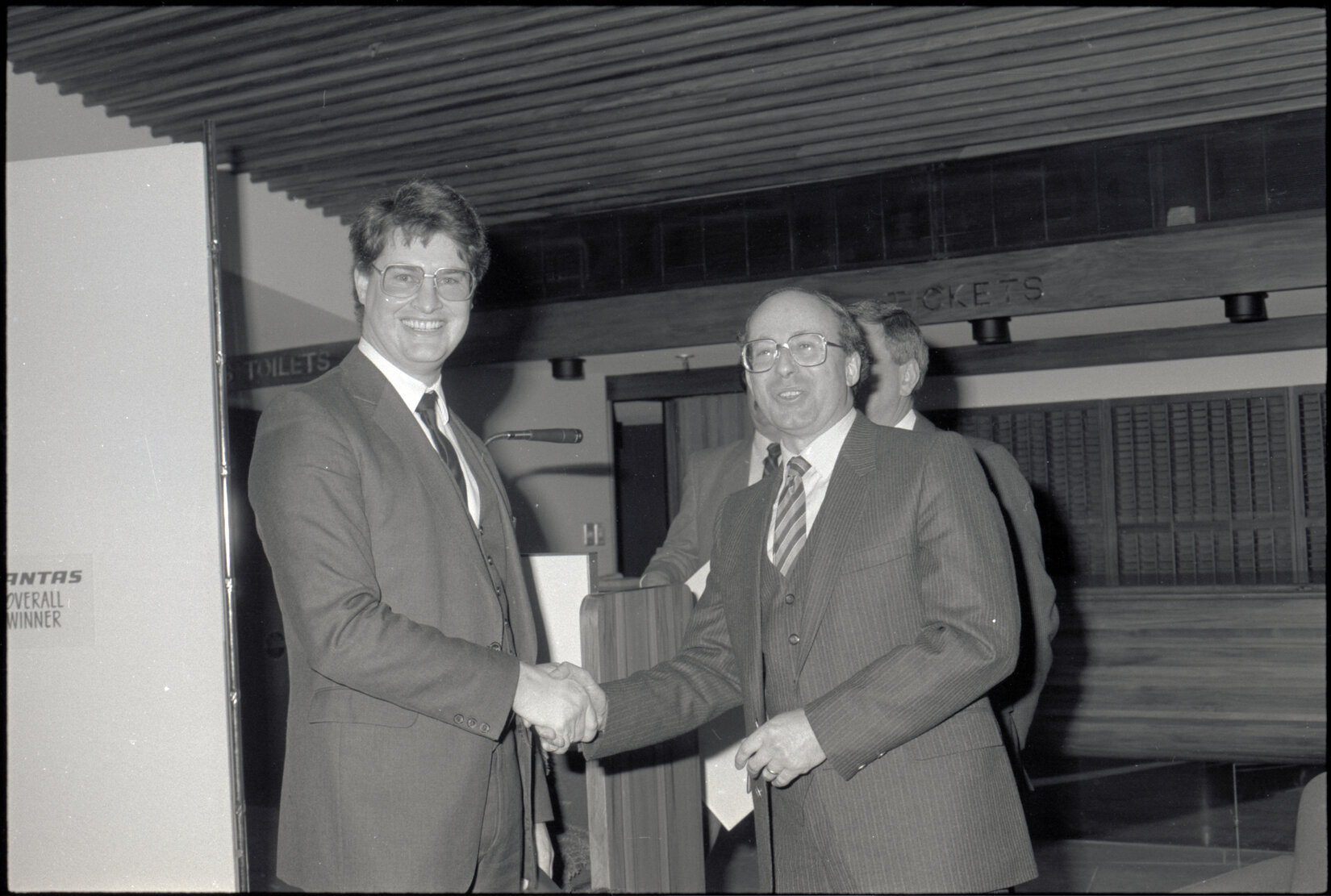 Sister City Photo Competition: prize presentations at Michael Fowler Centre with Mayor Sutherland (Sydney)