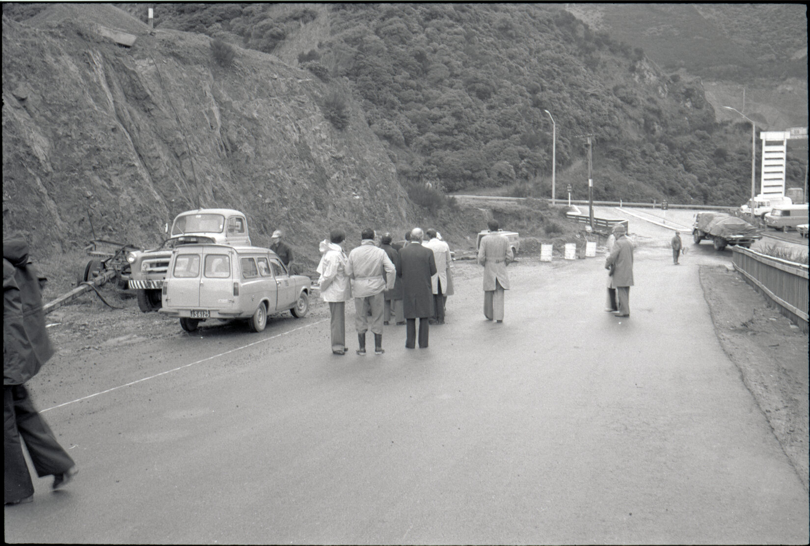 Ngaio Gorge sewer tunnel, break through