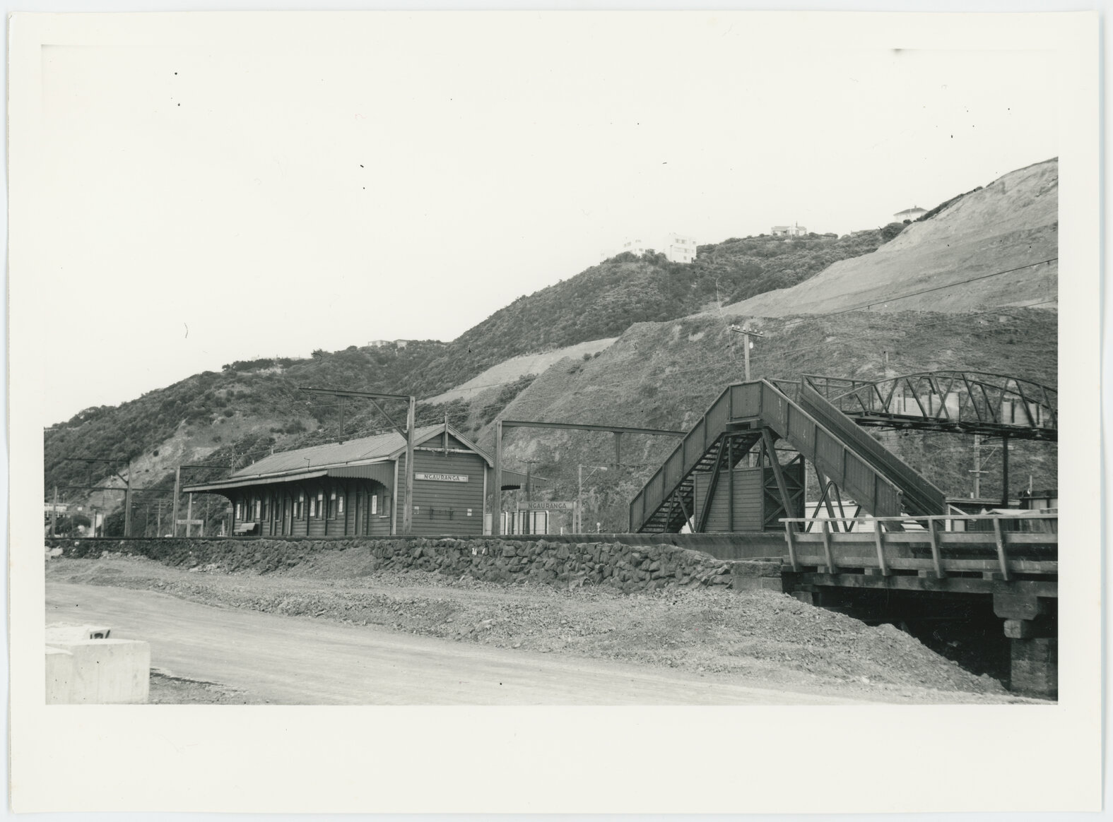 Ngauranga Railway Station, view looking south