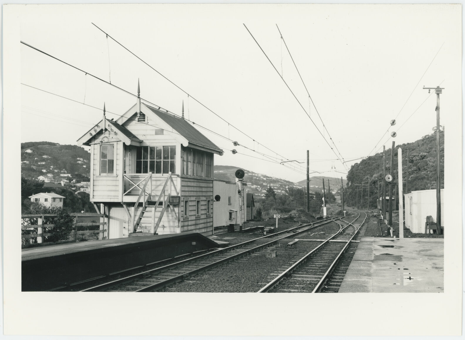 Ngaio Railway Station, view looking south