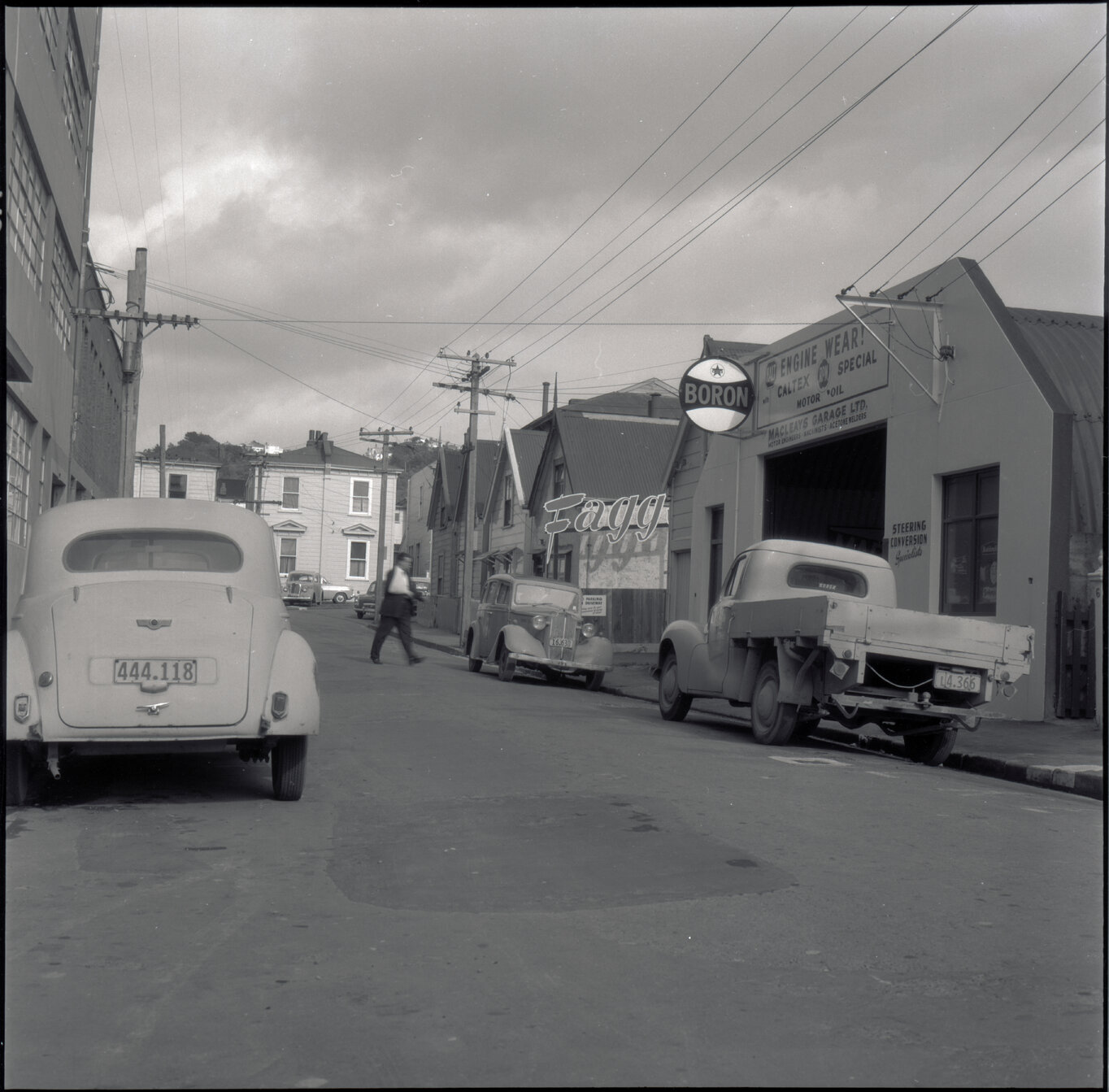 a. Streetscape, Walter Street Service Lane