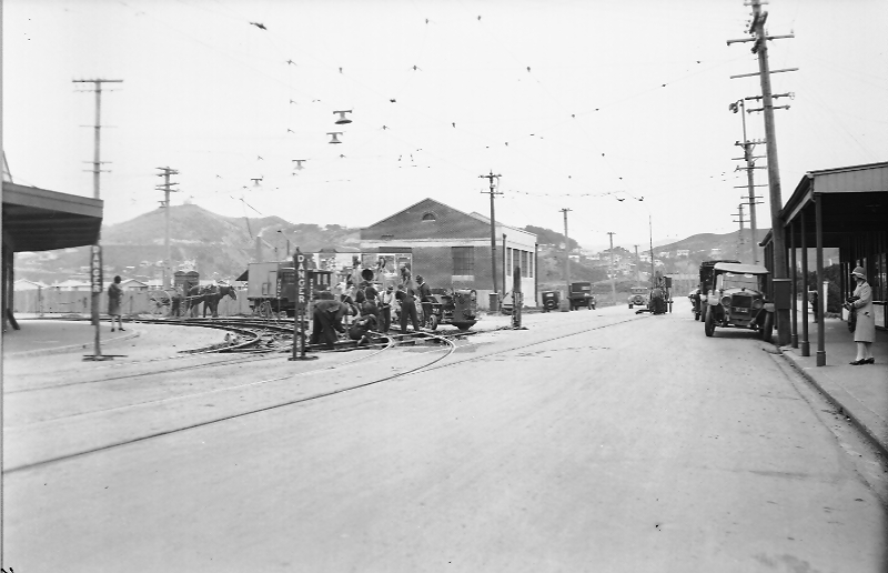 Broadway, work on tram track at Miramar Junction