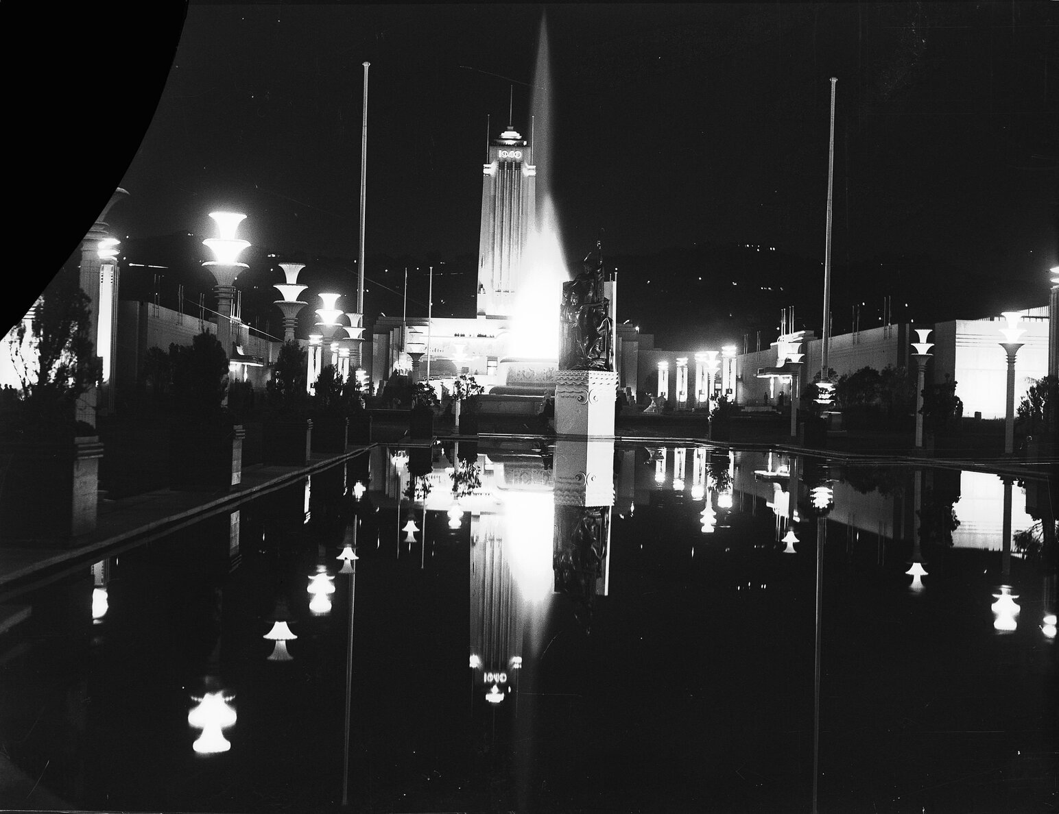 Centennial Avenue and Tower, Centennial Exhibition